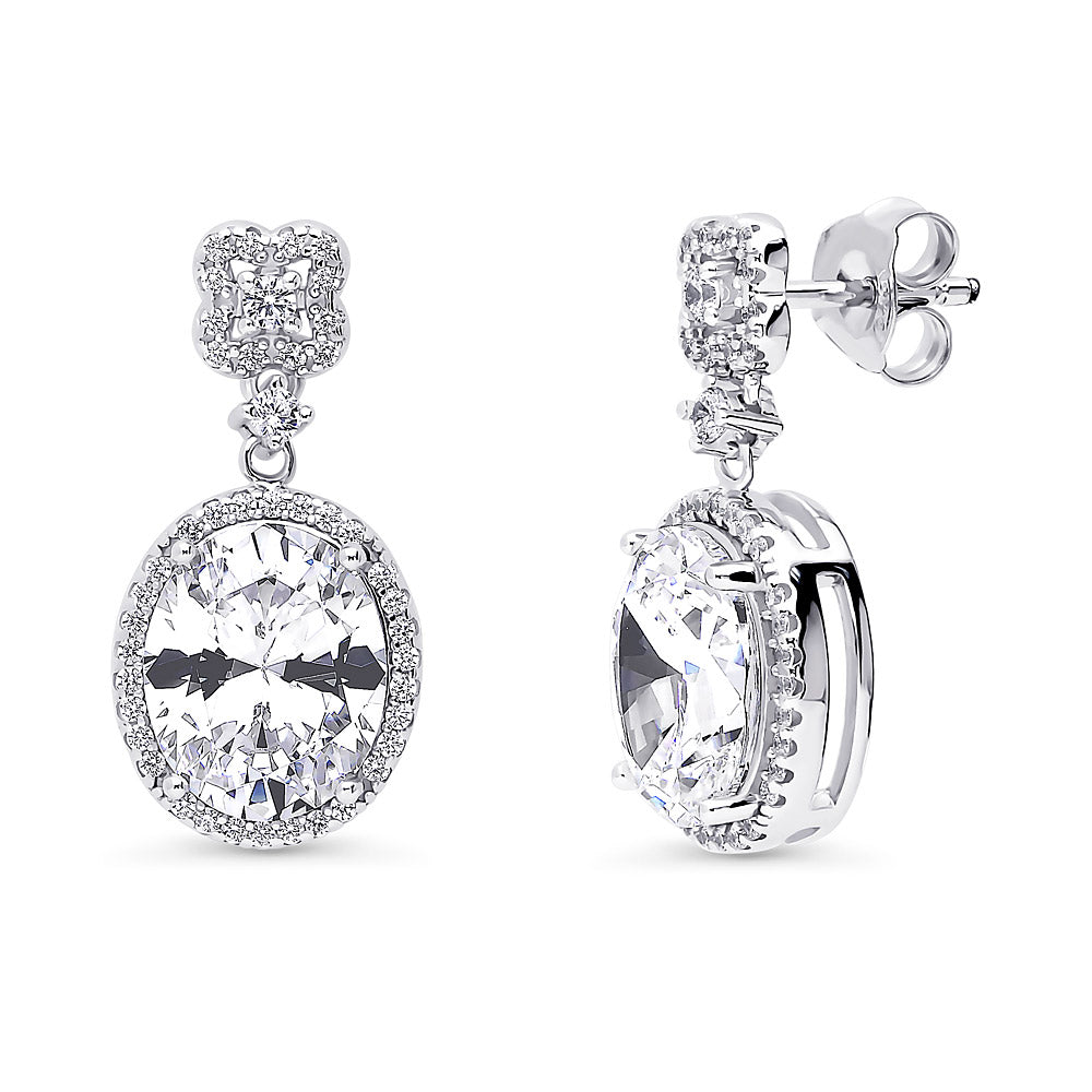 Halo Clover Oval CZ Set in Sterling Silver, Clear Color