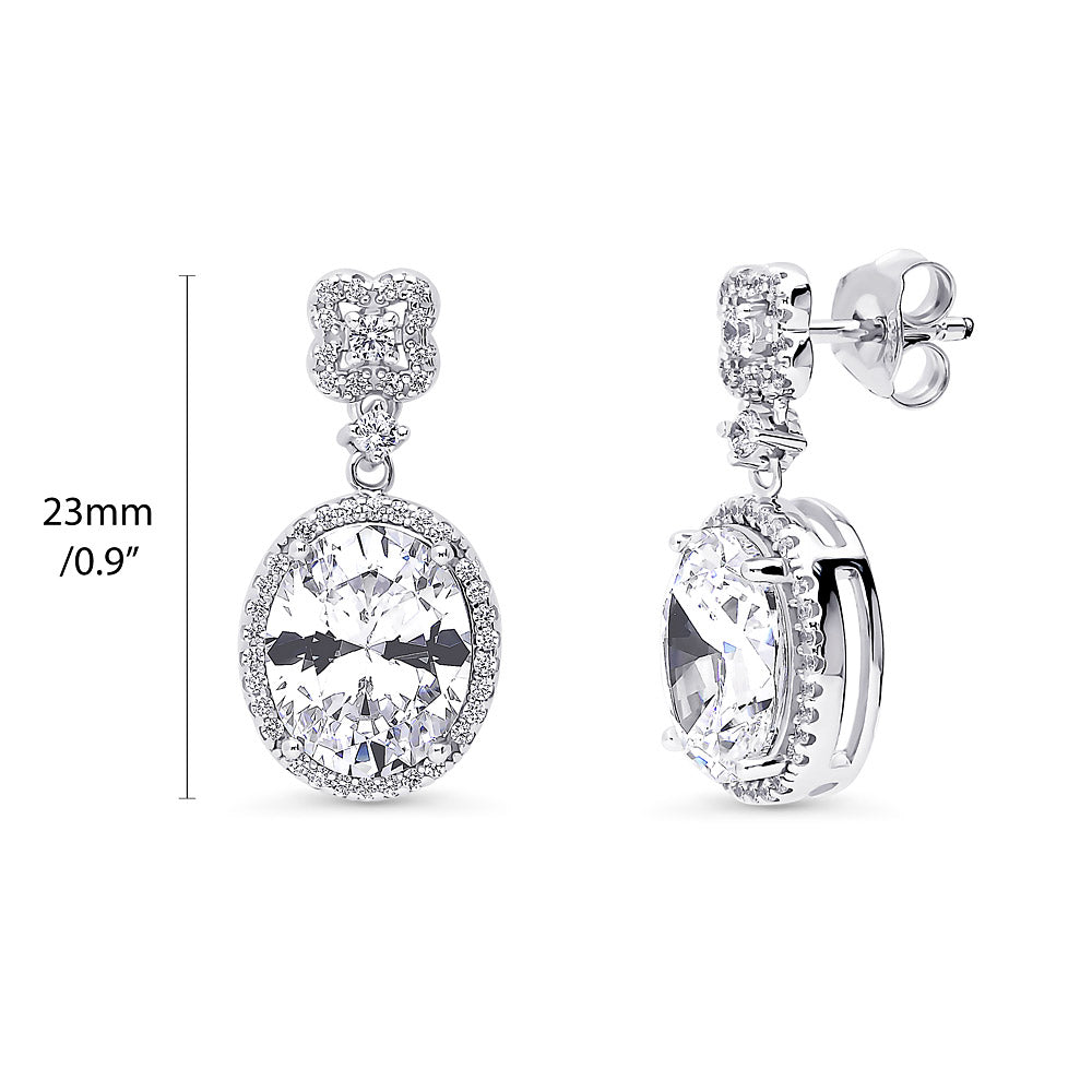 Front view of Halo Clover Oval CZ Set in Sterling Silver, Clear Color