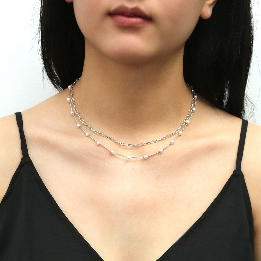 Model wearing Paperclip Link Chain Necklace 3mm, Rhodium Plated