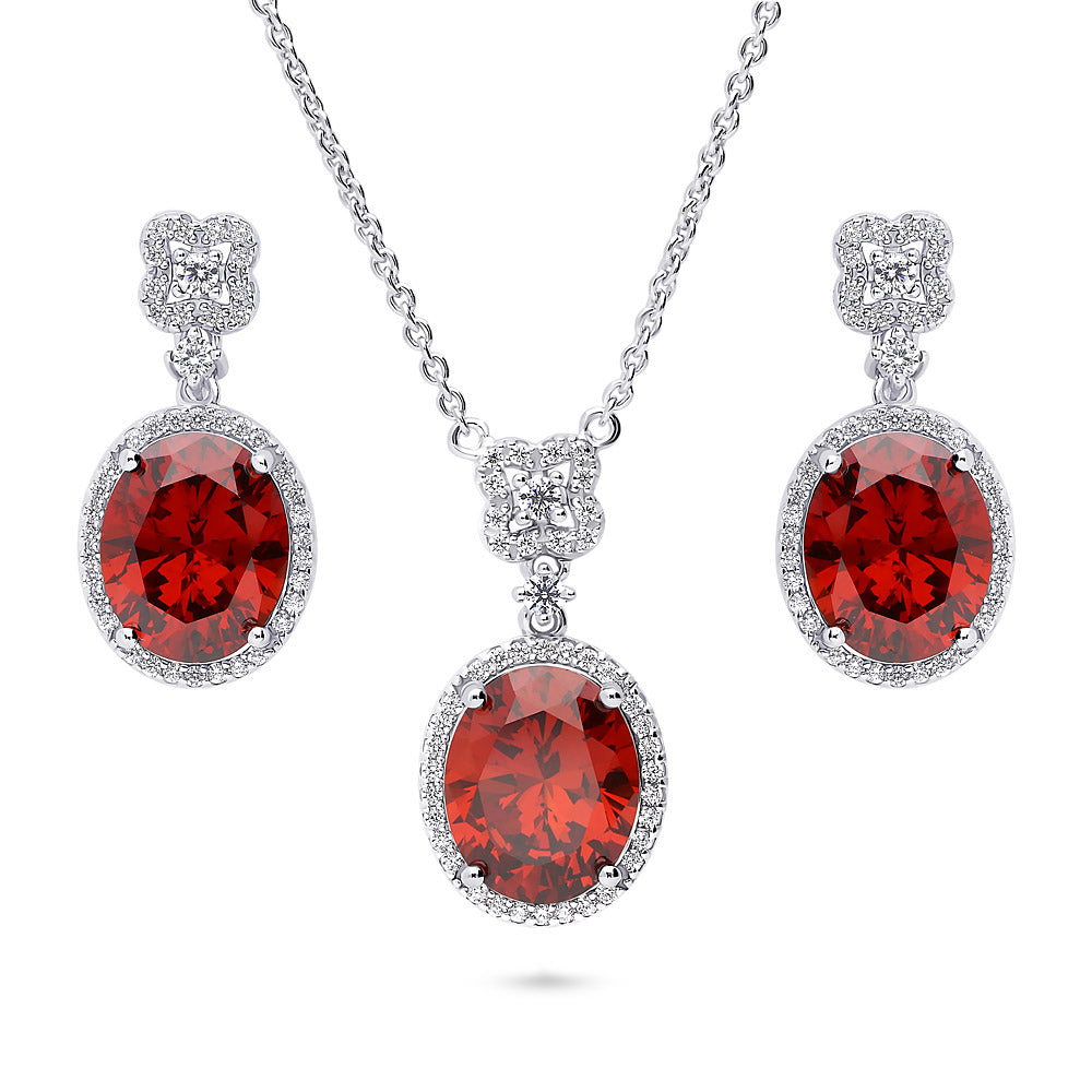 Halo Clover Oval CZ Set in Sterling Silver, 1 of 19