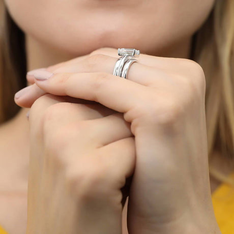Model Wearing Band, Solitaire Ring